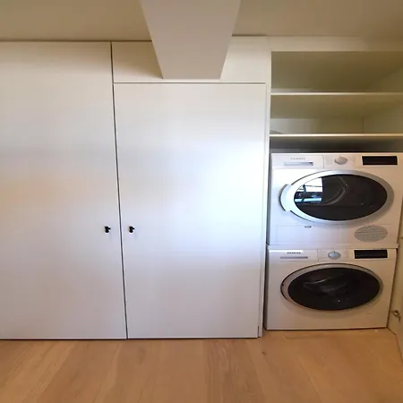 In With Sea View, Cleaning Included *
